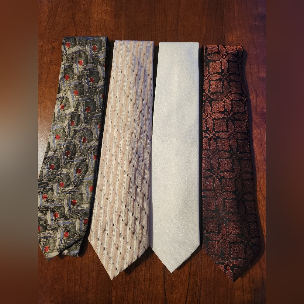 Ferrari Men's Green, Maroon, Tan, and Cream Ties Collection